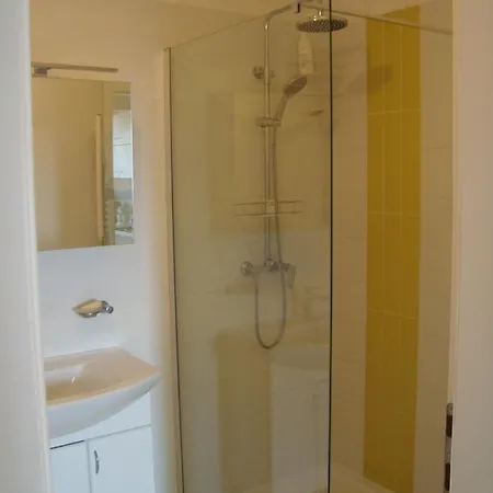 Apartman Lela *