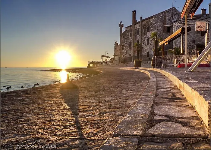 Lela Daire Umag